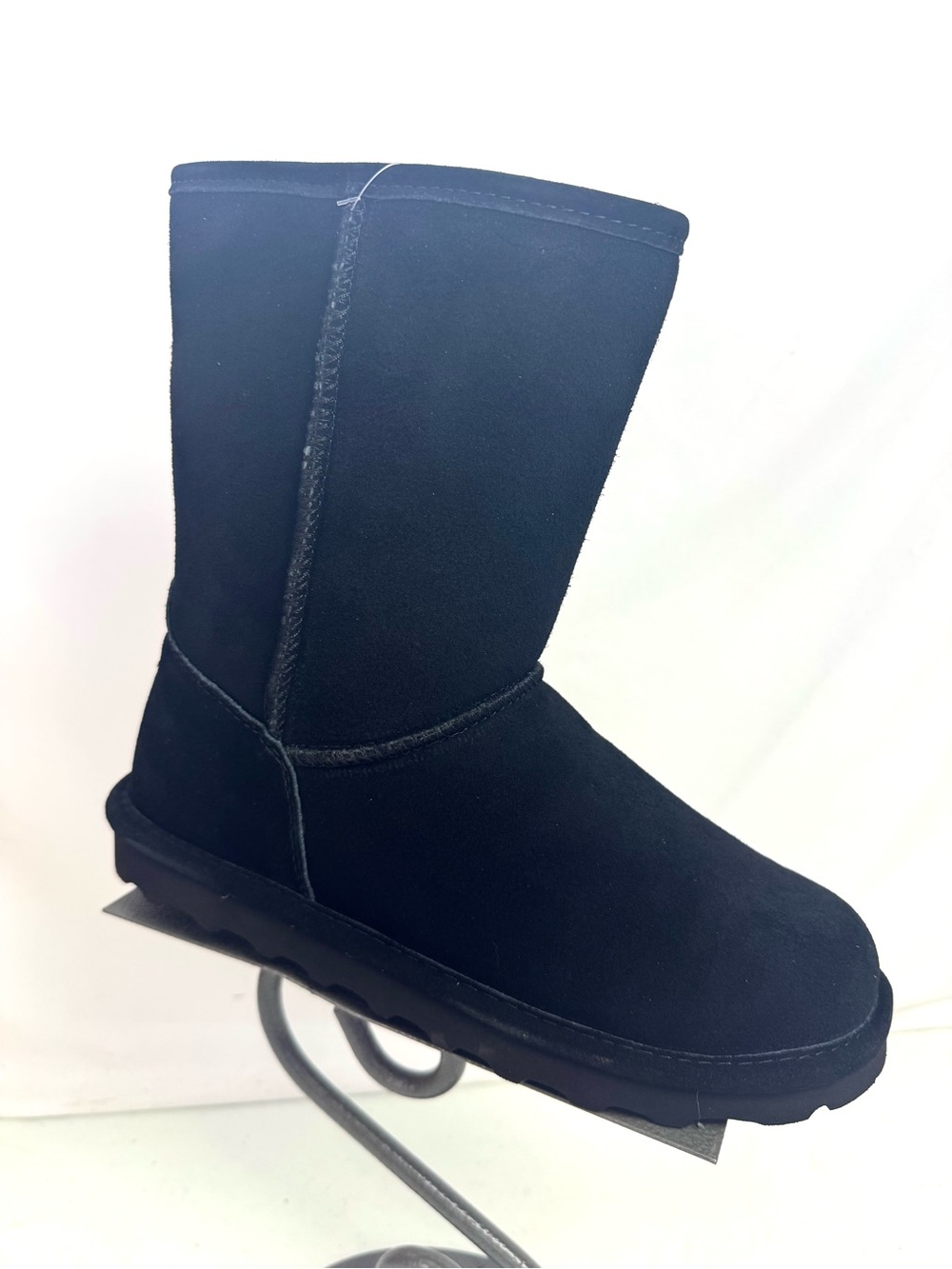 New BearPaw Black Elle Short Boots Size 9